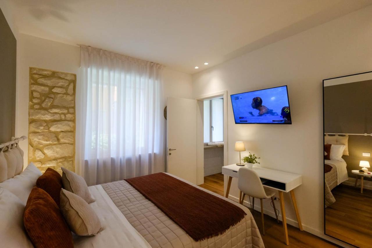 Verona Sweet Rooms - Affitti Brevi Italia Luaran gambar